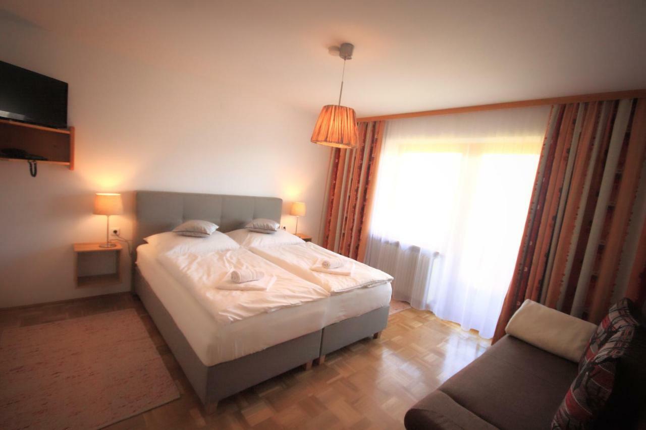 Hotel Pension Eichenhof Рид-им-Циллерталь Экстерьер фото